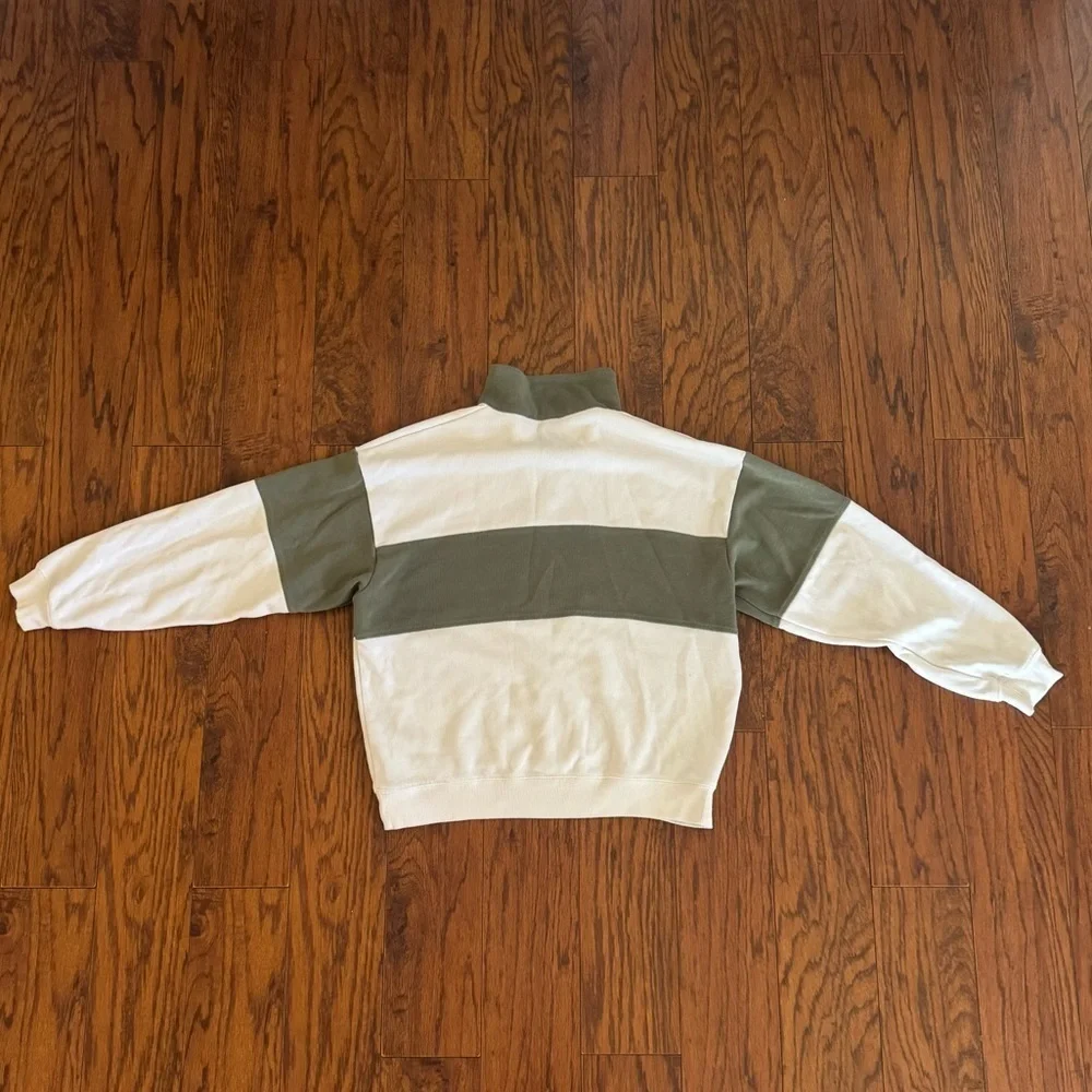Forever 21 Los Angeles Graphic Rugby Pullover in Green/White | size Medium